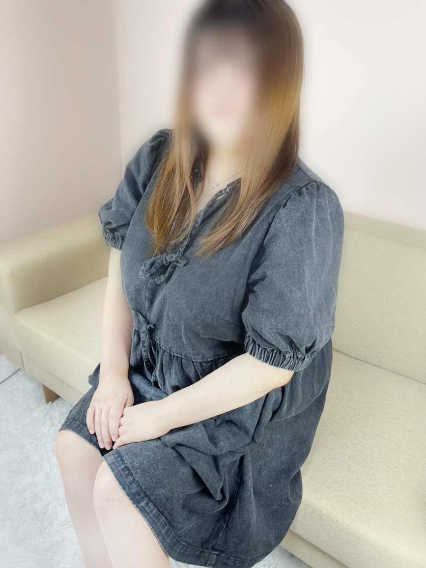 沼津人妻デリヘル【熟女の風俗最終章 沼津店】まき